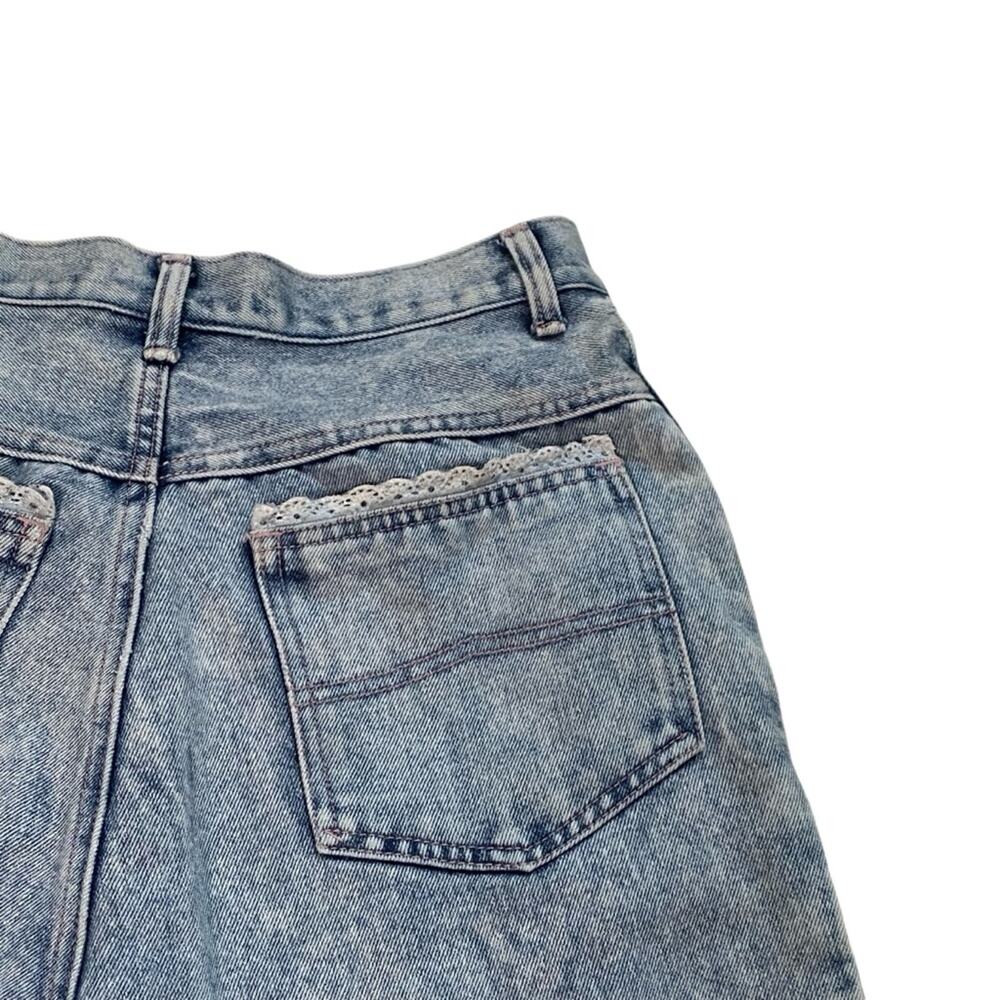 Vintage 80s Amilano Acid Wash High Waisted Denim 9” Shorts Eyelet Lace Sz 11/12 - Picture 5 of 11